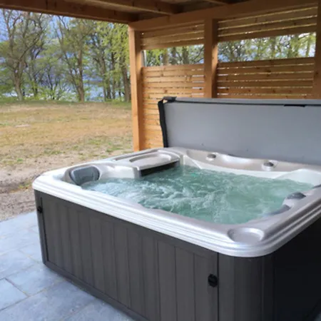 בית נופש Michael *